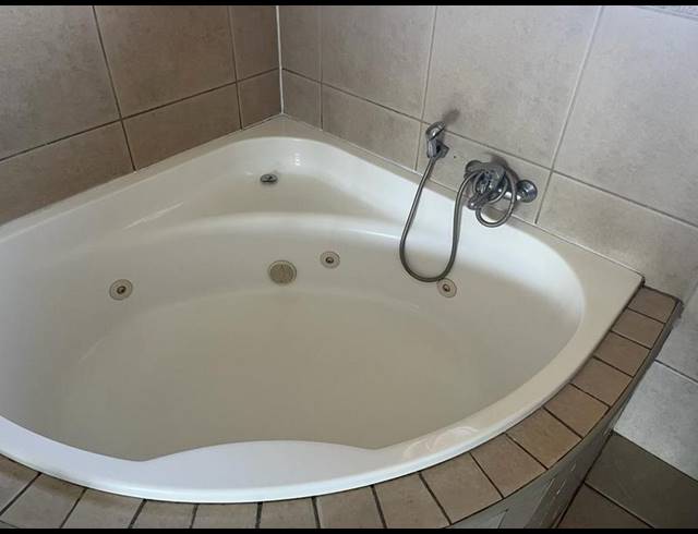 3 BEDROOM PROPERTY TO RENT IN CHROOM PARK